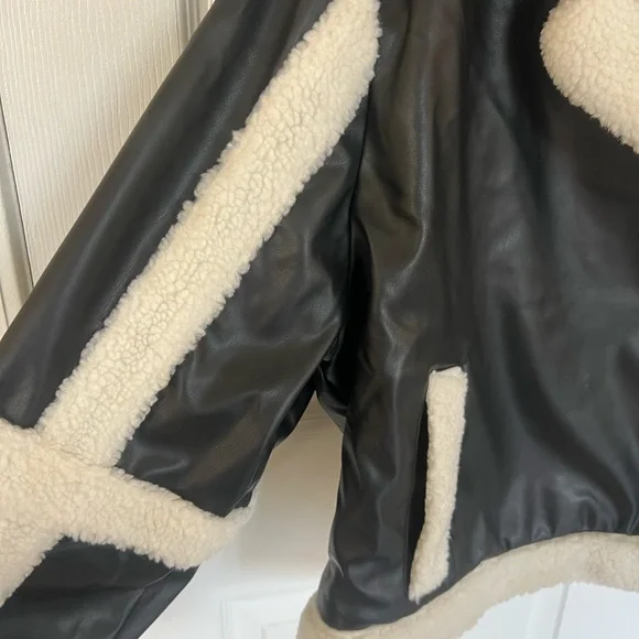 70 Madden NYC Women's  Plus Faux Shearling Moto Jacket NEW size 4X - Picture 9 of 11